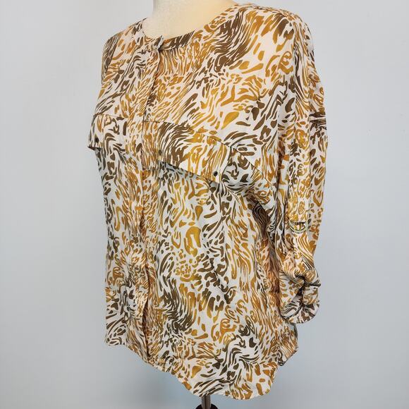 Robert Graham Zebra Print Silk Blouse Size L Orange Tab Sleeves Button Up Office - Picture 1 of 16
